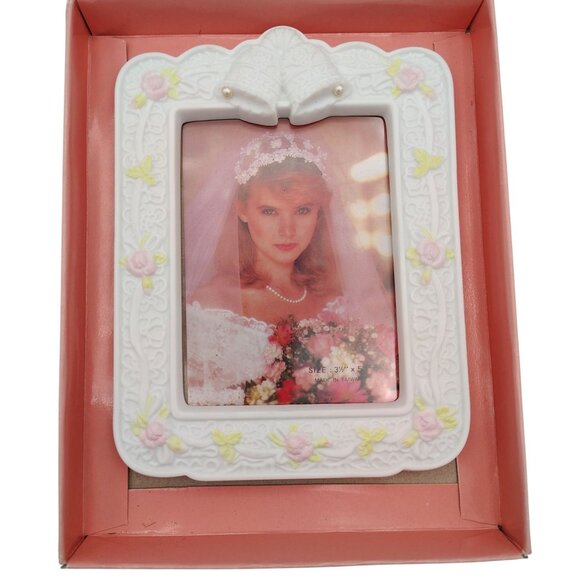 Wedding Day Photo Frame 3.5x5 Bride Picture White Ceramic Bells Flowers 1989 - Picture 1 of 14